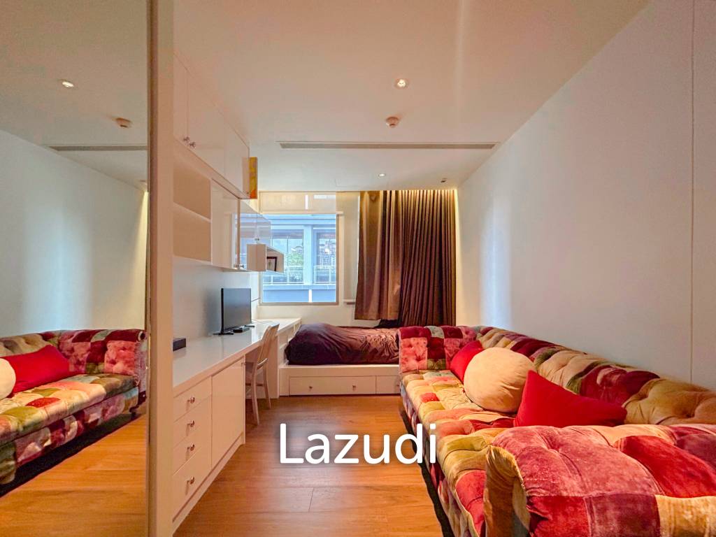 Exclusive 4-Bedroom Penthouse with Panoramic City Views in Phra Khanong