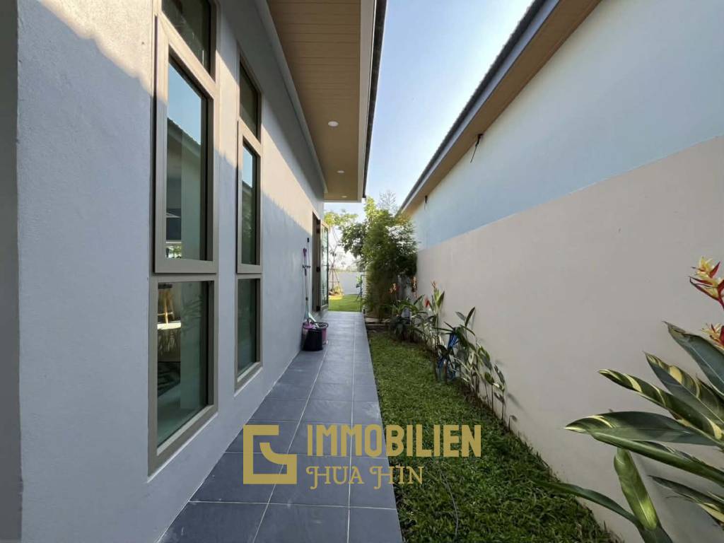 1000 qm Grundstück / 279 qm Wohnfläche / 3 Schlafzimmer + 3 Bäder