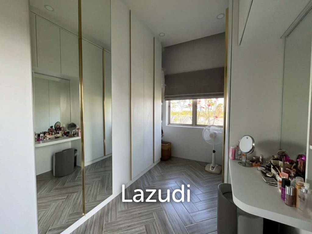 279 Sqm Luxury Pool Villa 3 bedroom 3 Bathroom  – Cha-am