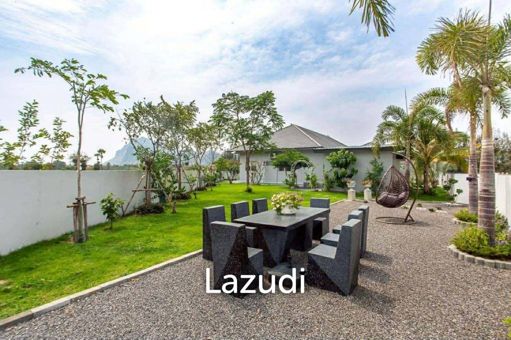 279 Sqm Luxury Pool Villa 3 bedroom 3 Bathroom  – Cha-am