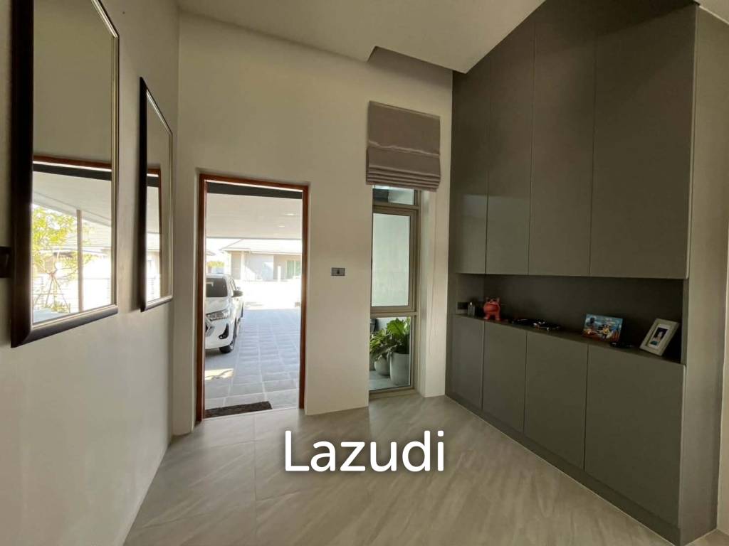 279 Sqm Luxury Pool Villa 3 bedroom 3 Bathroom  – Cha-am