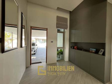 1000 qm Grundstück / 279 qm Wohnfläche / 3 Schlafzimmer + 3 Bäder