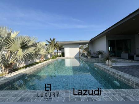 1,008 平方米 3 床 3 洗澡 别墅 对于 销售