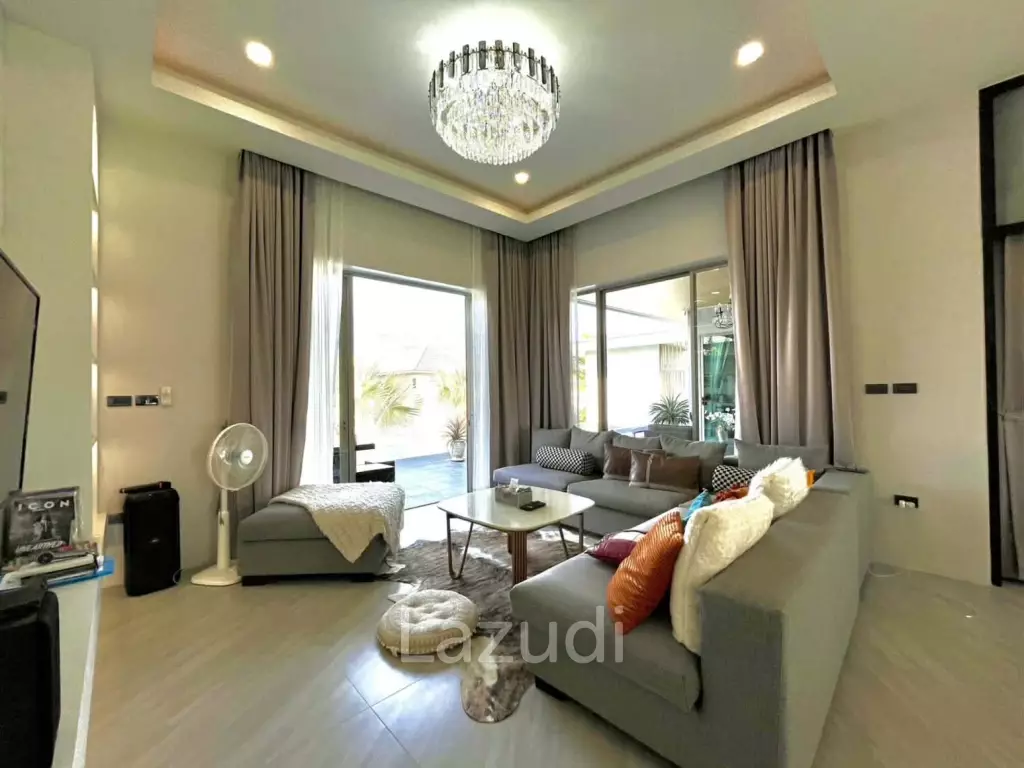 279 Sqm Luxury Pool Villa 3 bedroom 3 Bathroom  – Cha-am