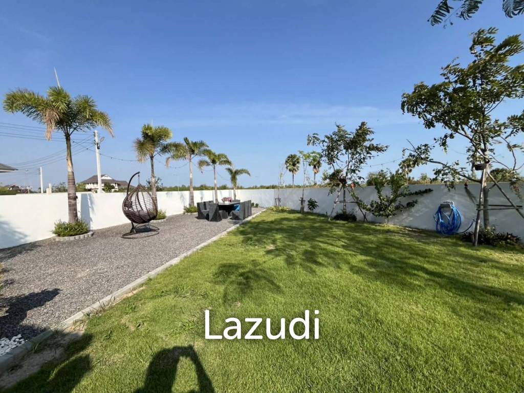 279 Sqm Luxury Pool Villa 3 bedroom 3 Bathroom  – Cha-am