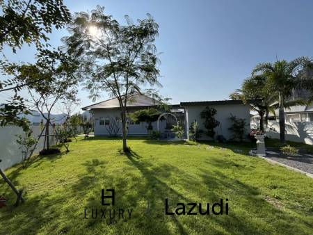 1,008 平方米 3 床 3 洗澡 别墅 对于 销售