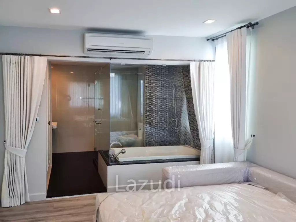 86 sqm 2-Bed Condo at The Crest Santora Hua Hin City