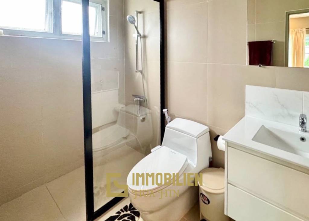 Modernisiert / 119 qm Wohnfläche / privater Pool