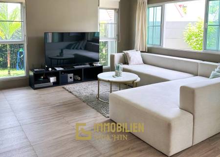 Modernisiert / 119 qm Wohnfläche / privater Pool