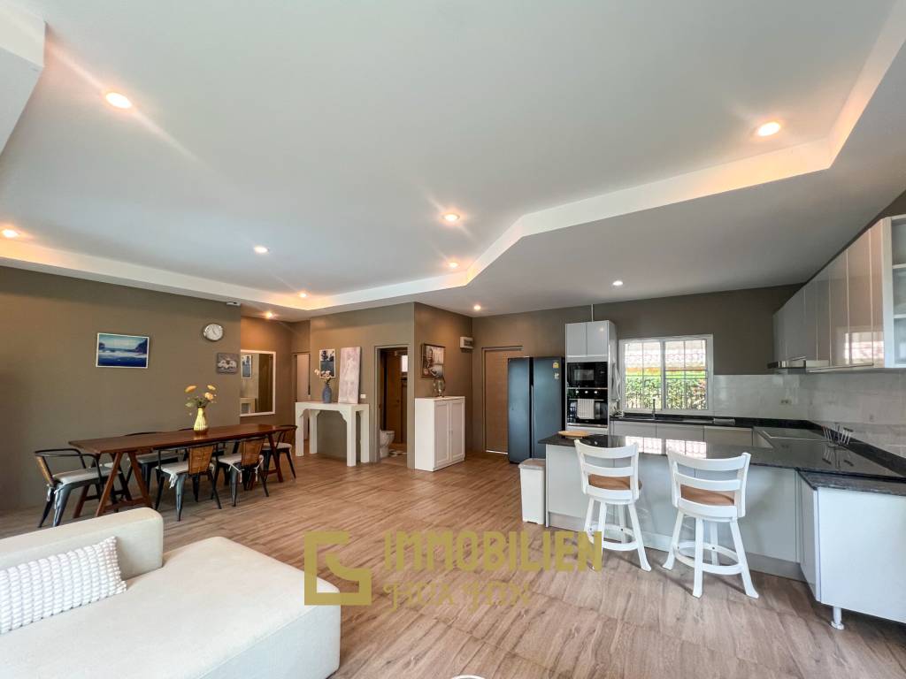 Rénovée / 119 m² habitables / piscine privée