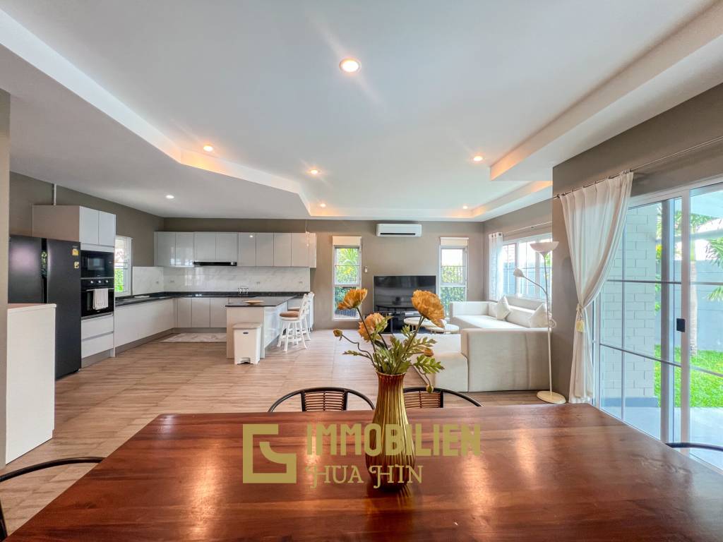 Rénovée / 119 m² habitables / piscine privée