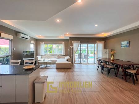 Rénovée / 119 m² habitables / piscine privée