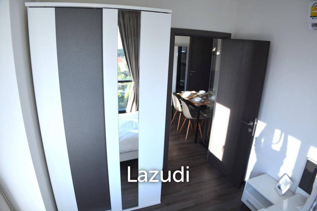 48.5 sqm 2 Bedroom Condo on High Floor in Phra Khanong Nuea Bangkok