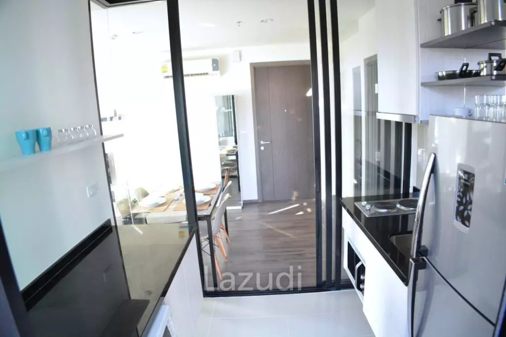 48.5 sqm 2 Bedroom Condo on High Floor in Phra Khanong Nuea Bangkok