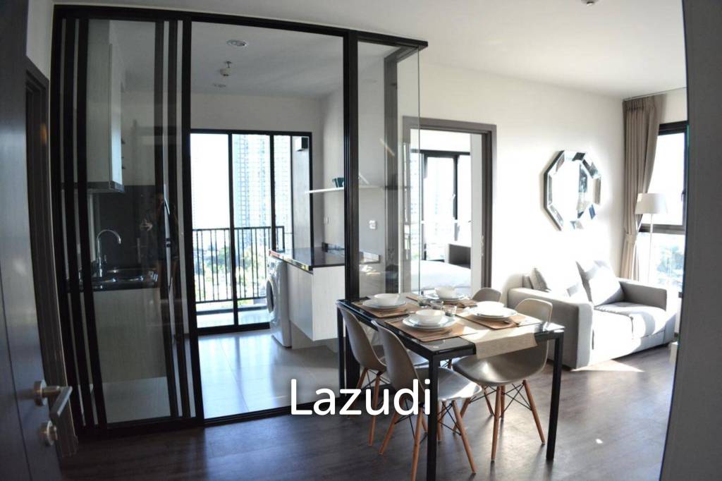 48.5 sqm 2 Bedroom Condo on High Floor in Phra Khanong Nuea Bangkok
