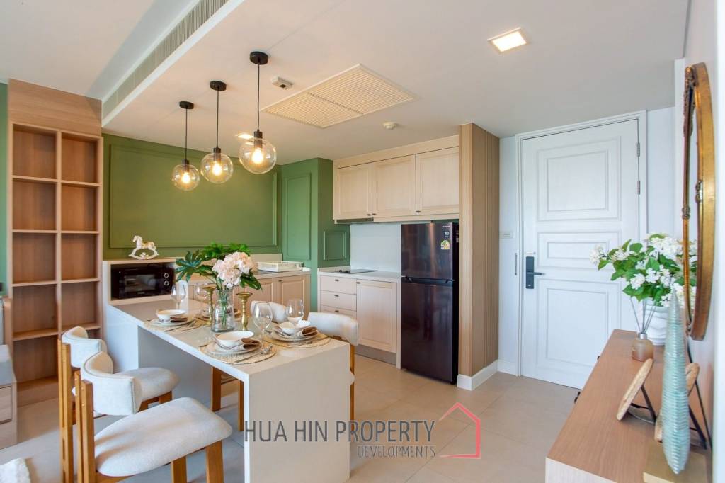 Marrakesh : Newly Renovated , steps to the sea.