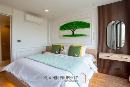 Marrakesh : Newly Renovated , steps to the sea.