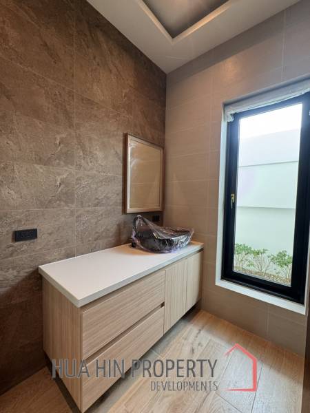 230 sqm pool villa in Hin Lek Fai Hua Hin