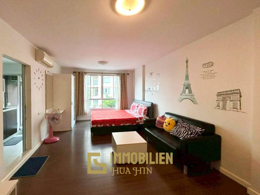 Studio-Eigentumswohnung / voll möbliert / 3. Stock