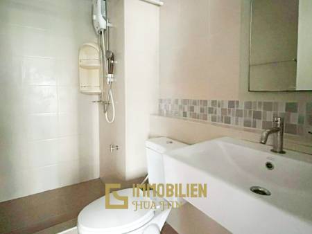 Studio-Eigentumswohnung / voll möbliert / 3. Stock