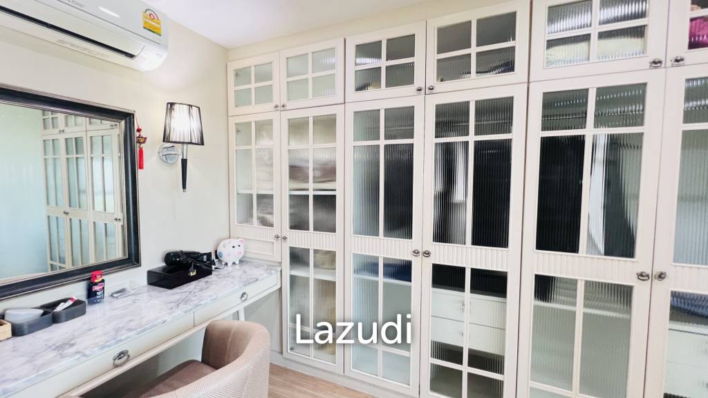 Penthouse 5-Bed High-Floor Condo at Maysa Huahin