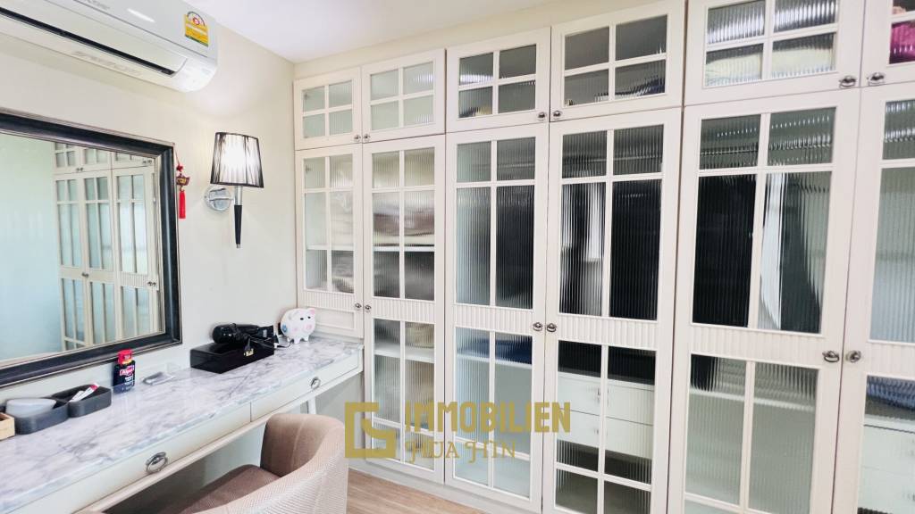 249 qm Wohnfläche / 5 Schlafzimmer / 7.Stock