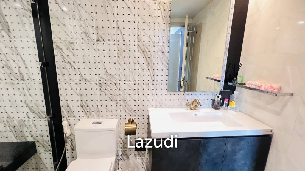 Penthouse 5-Bed High-Floor Condo at Maysa Huahin