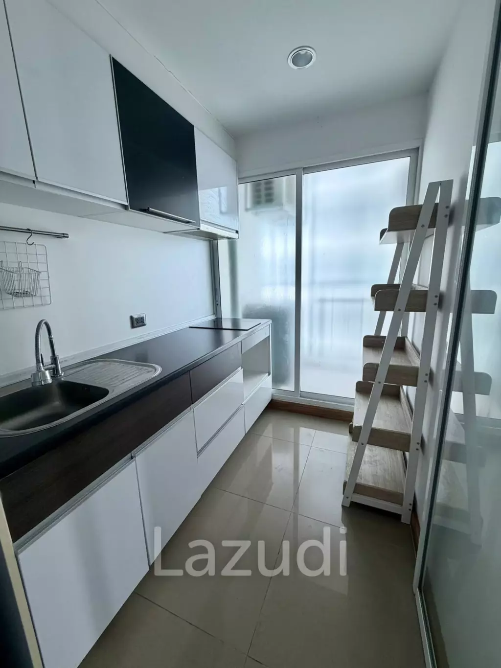 68 sqm 2 Bedroom Condo at Supalai Wellington 2 Huai Khwang Bangkok