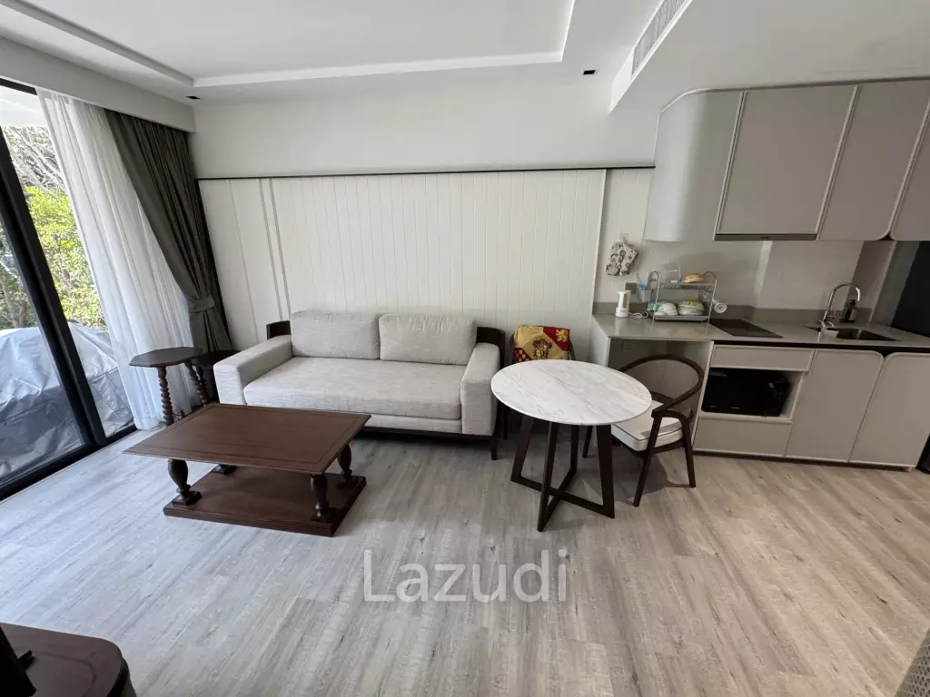 Luxury 1Bedroom InterContinental Residence Direct Pool Access