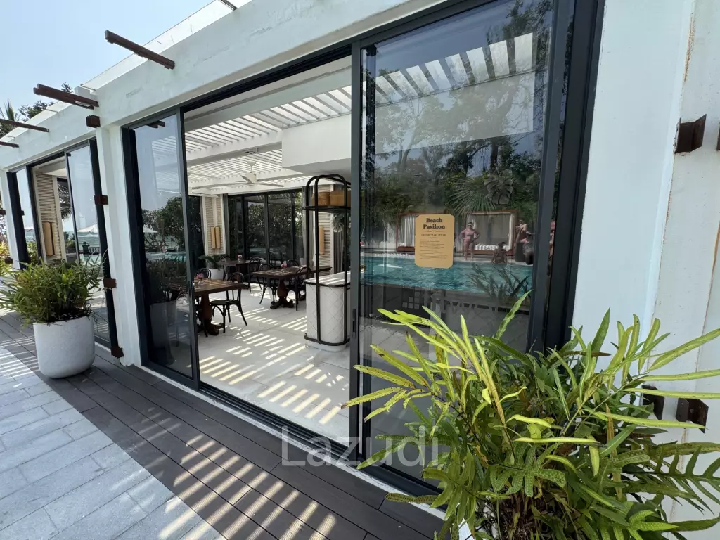Luxury 1Bedroom InterContinental Residence Direct Pool Access