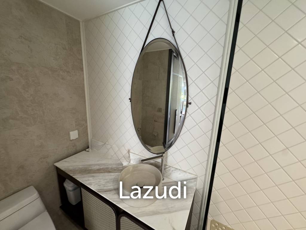 Luxury 1Bedroom InterContinental Residence Direct Pool Access