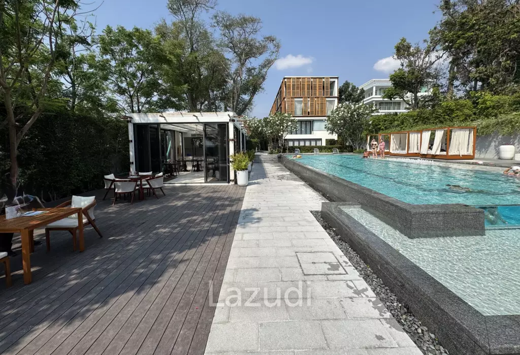 Luxury 1Bedroom InterContinental Residence Direct Pool Access