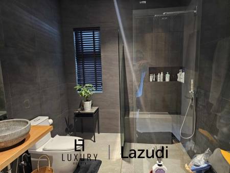 678 平方米 4 床 4 洗澡 别墅 对于 销售