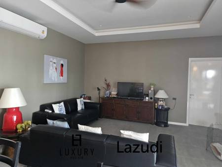 678 平方米 4 床 4 洗澡 别墅 对于 销售