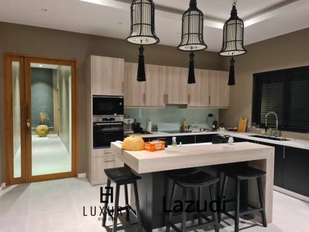 678 平方米 4 床 4 洗澡 别墅 对于 销售