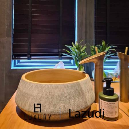 678 平方米 4 床 4 洗澡 别墅 对于 销售