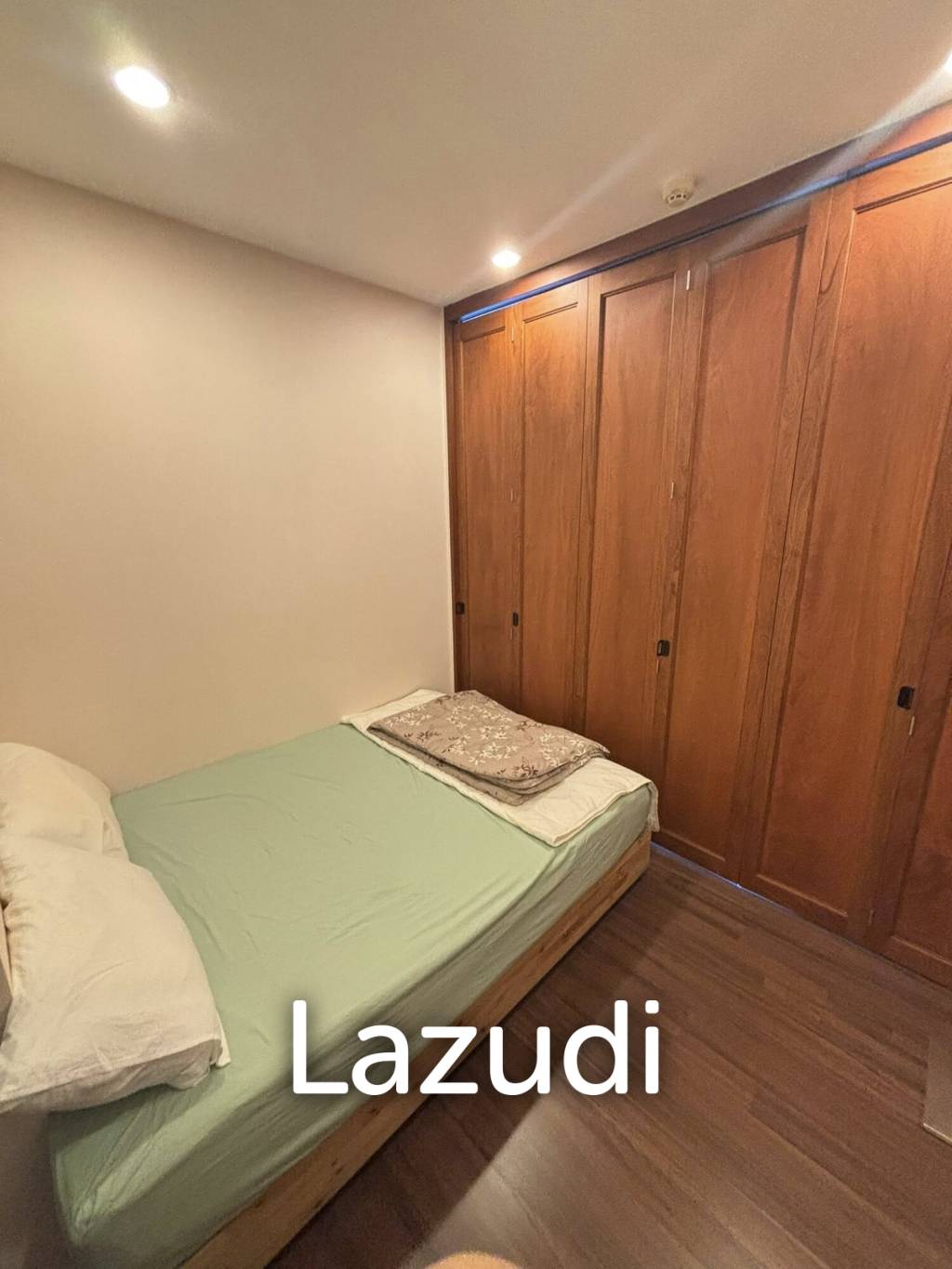 49 sqm high floor condo at Supalai Lite Sathorn - Charoenrat, Bang Kho Laem