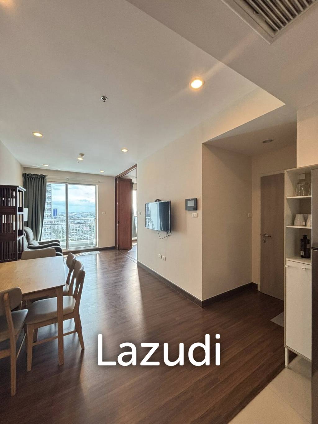 49 sqm high floor condo at Supalai Lite Sathorn - Charoenrat, Bang Kho Laem