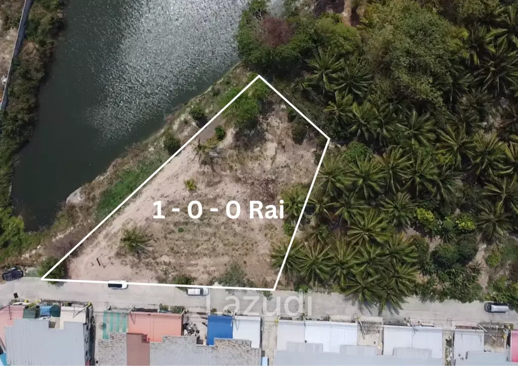 1 Rai Freehold Waterfront Land in Soi Hua Hin 88 Thap Tai