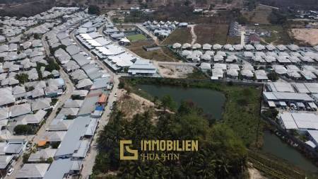 Участок площадью 1 раи на берегу моря в районе Сой Хуа Хин 88 Тхап Тай.