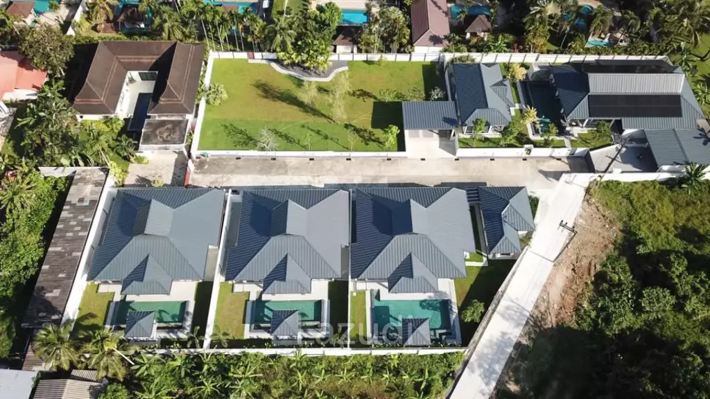 Spacious 3-Bedroom Pool Villa with Private Garden for Sale in Pa Klok