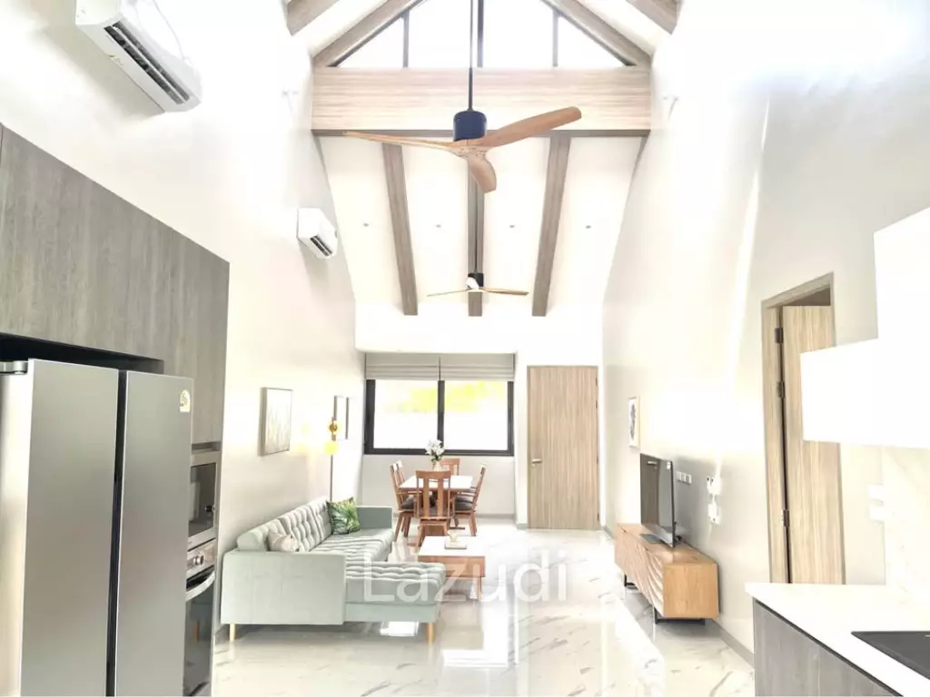 Spacious 3-Bedroom Pool Villa with Private Garden for Sale in Pa Klok