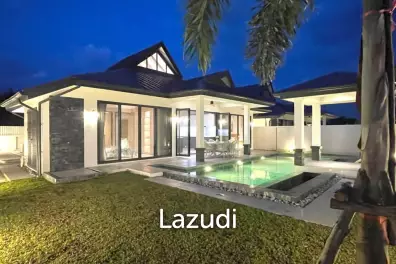 Spacious 3-Bedroom Pool Villa with Private Garden for Sale in Pa Klok