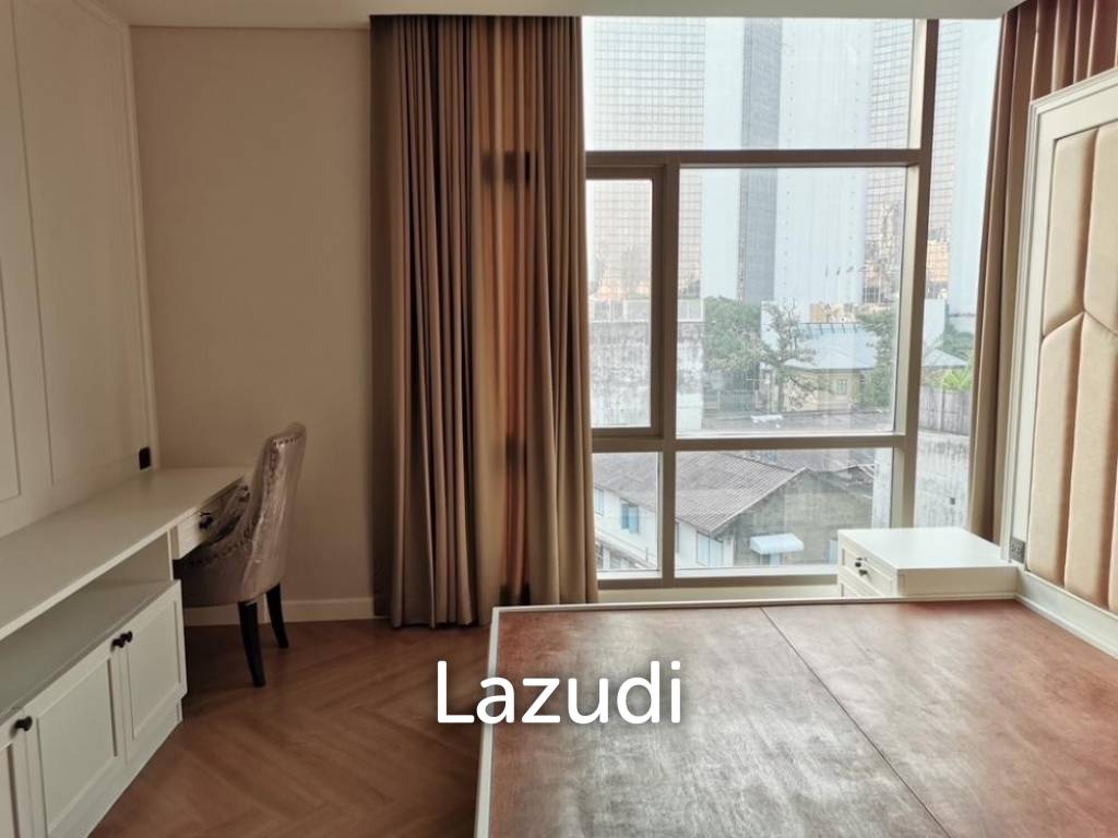 77 sqm modern condo on 6th floor at The Room Charoenkrung 30 Bang Rak Bangkok