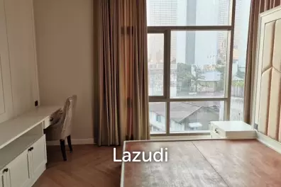 77 sqm modern condo on 6th floor at The Room Charoenkrung 30 Bang Rak Bangkok