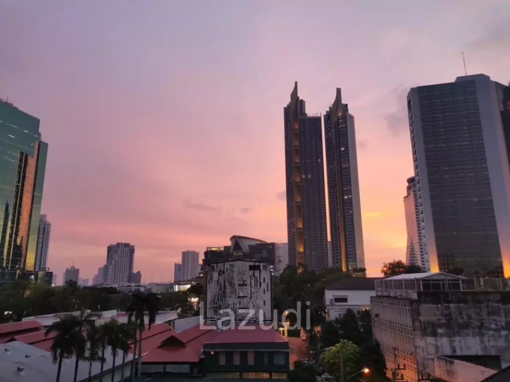 77 sqm modern condo on 6th floor at The Room Charoenkrung 30 Bang Rak Bangkok