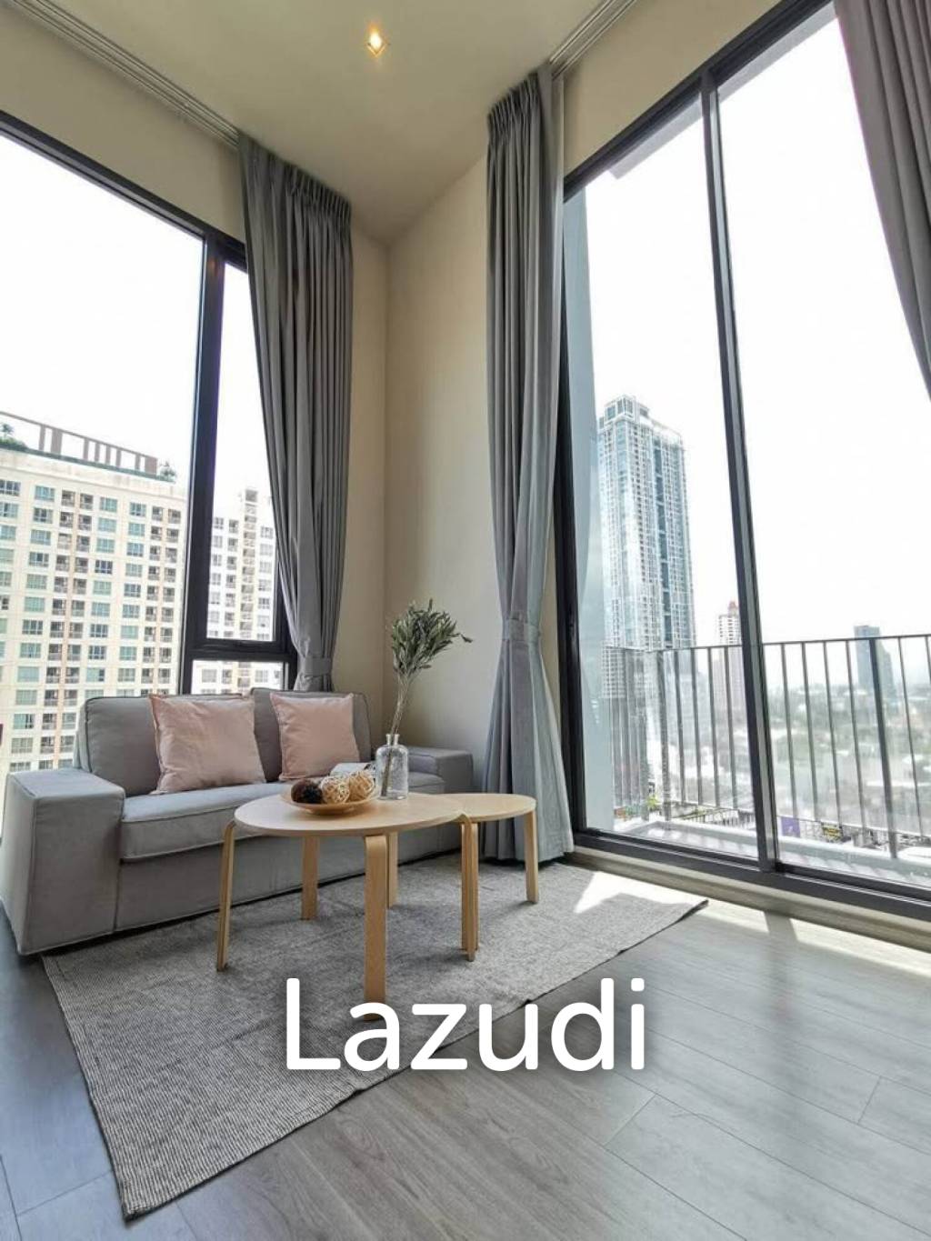 42 sqm duplex 1 bedroom condo at The Reserve Phahol - Pradipat Phaya Thai
