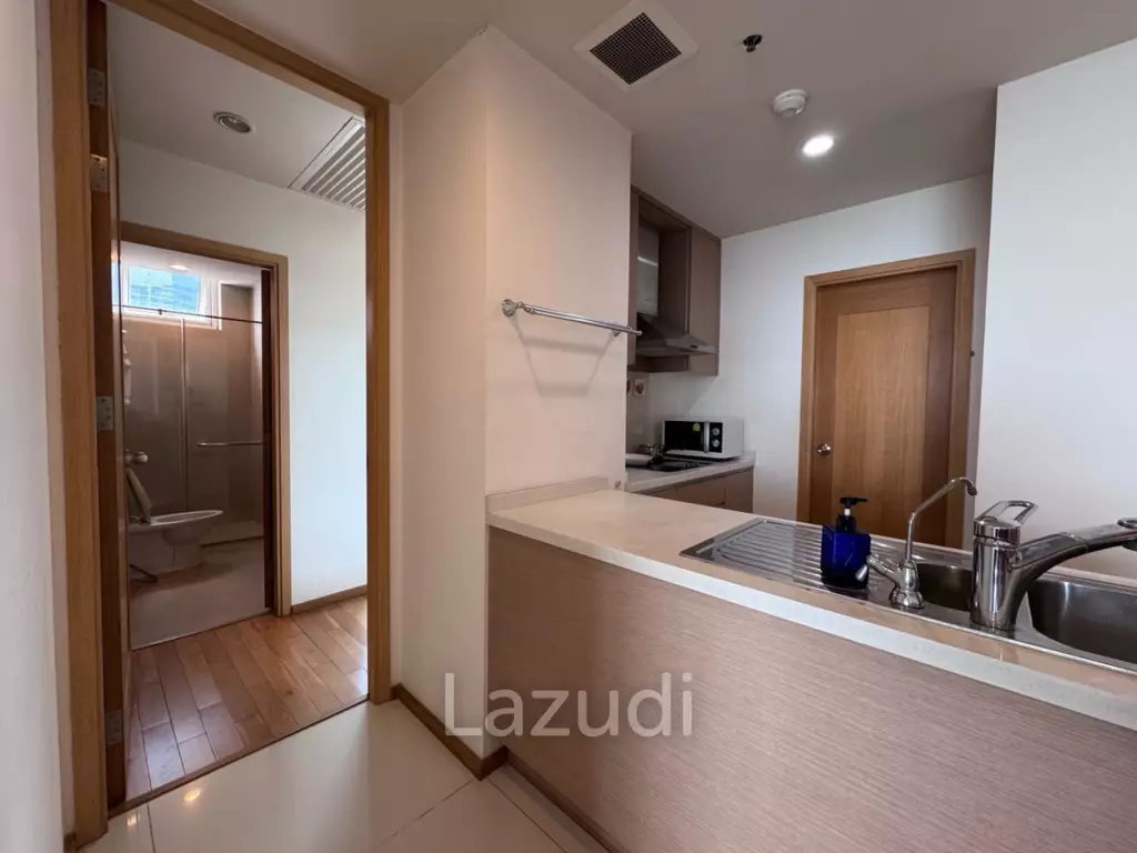 114 sqm high floor condo at The Empire Place Sathorn Bangkok