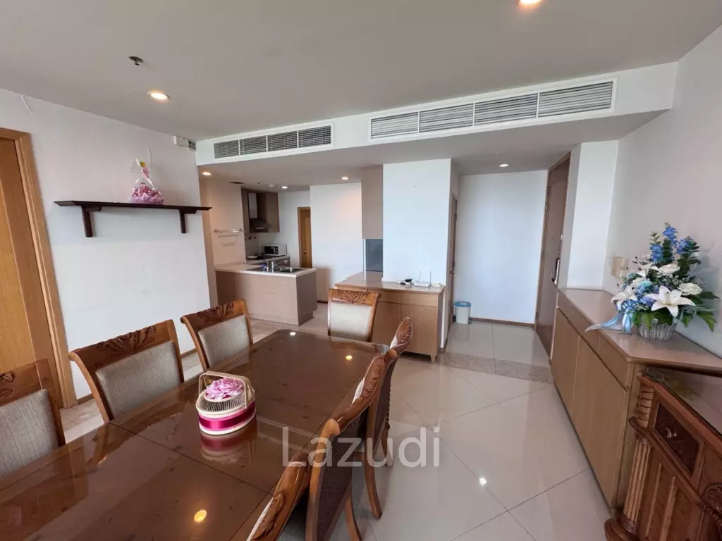 114 sqm high floor condo at The Empire Place Sathorn Bangkok