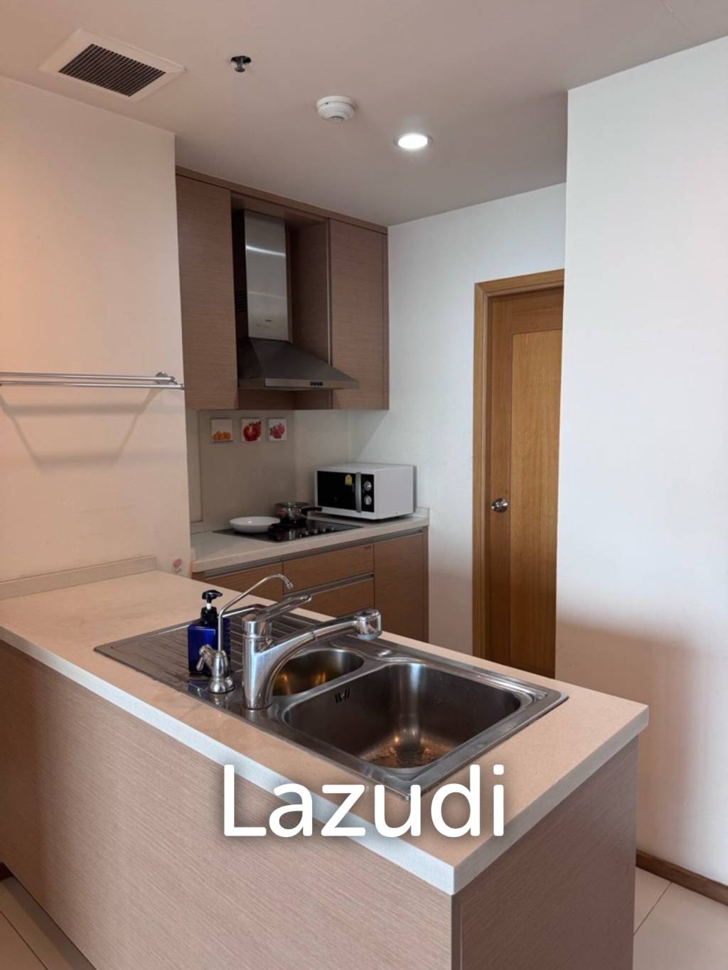 114 sqm high floor condo at The Empire Place Sathorn Bangkok